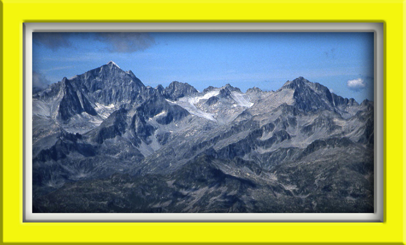 la pi alta vetta del Trentino.....Cima Presanella 3558 m.